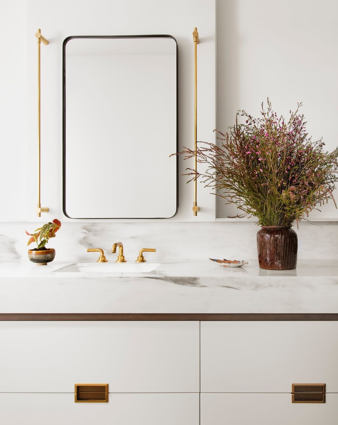 THIN Surface Mount Vanity Light Displayed in Inverse House