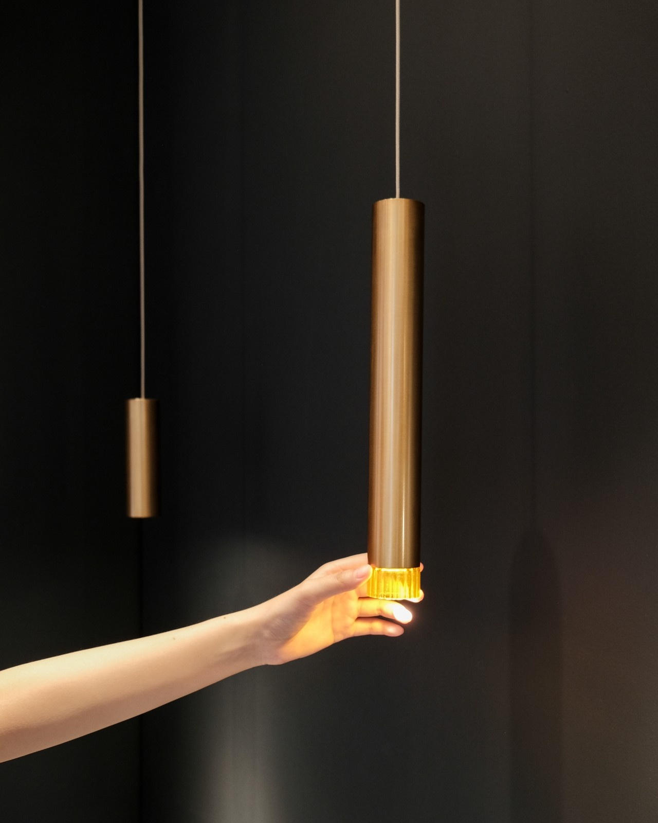 Juniper Cylinder Direct Surface-Mount Wallwasher - Image 9